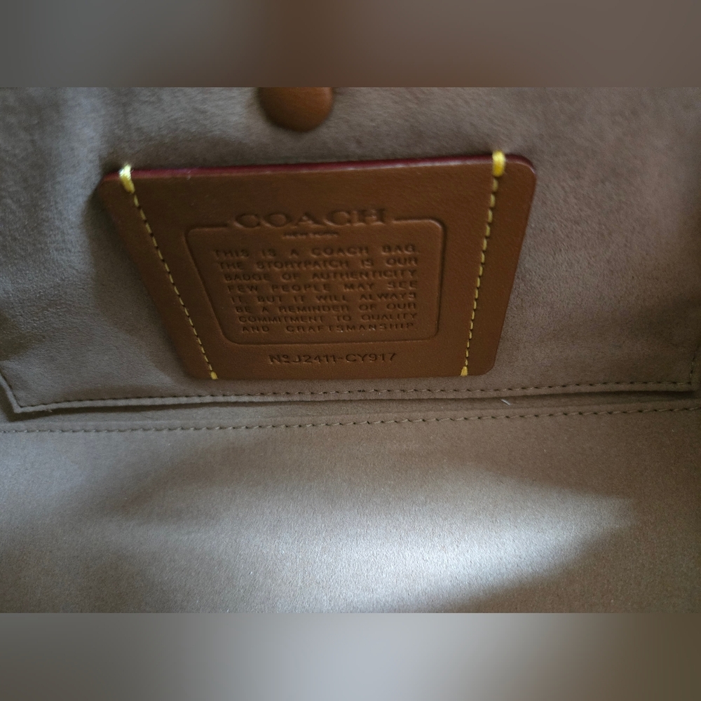 Coach Blush Bowery Satchel 22 - Picture 11 of 11